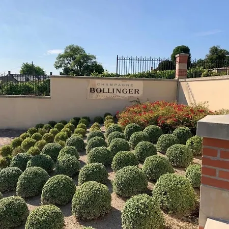 Διαμέρισμα Ay