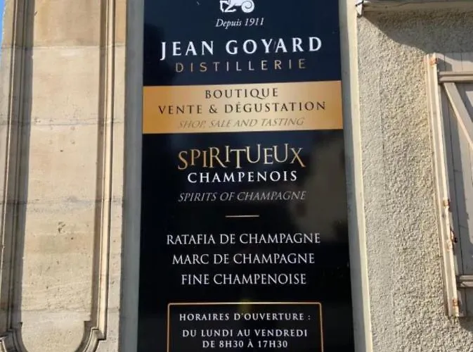 Apartment Ay Ay-Champagne